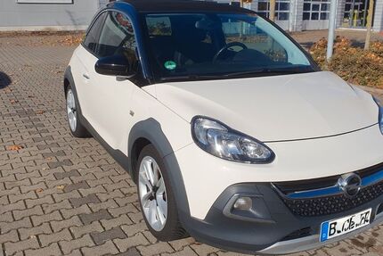 Opel Adam 96.000 km 9.650 &euro; Braunschweig 38106