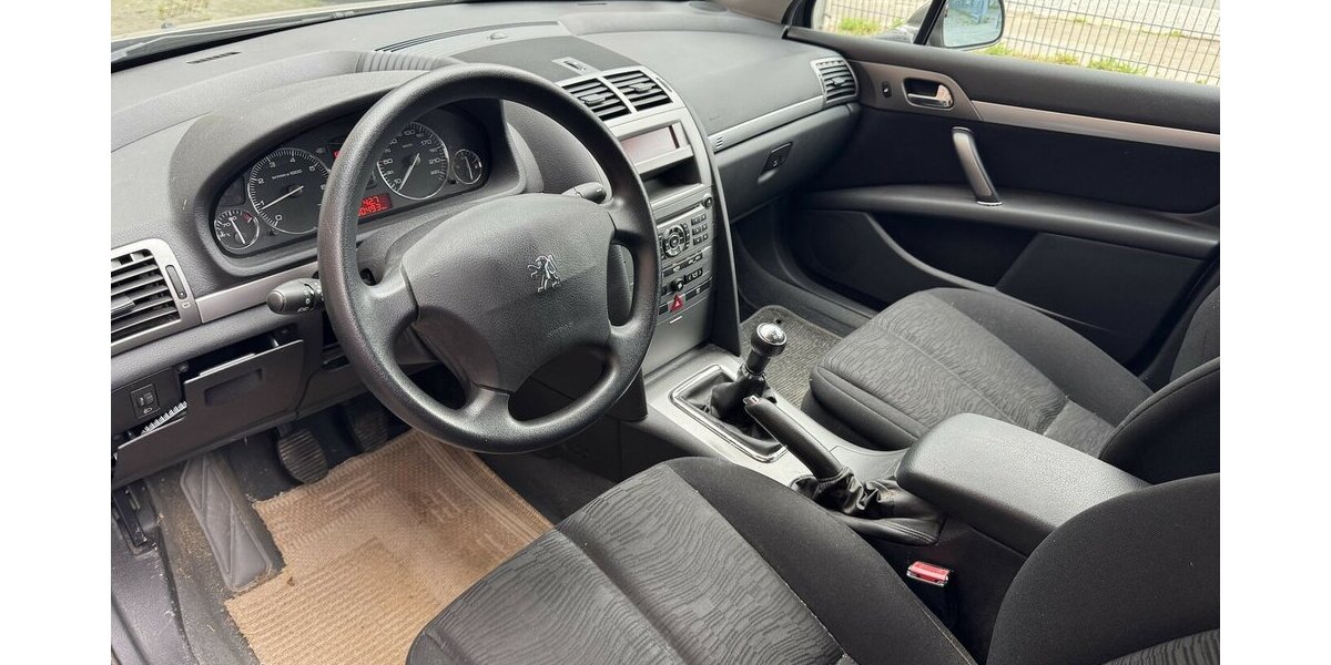 Peugeot 407 1. Hand nur 91tkm Kampfspuren 91.000 km 3.999 &euro; Hamburg 22339