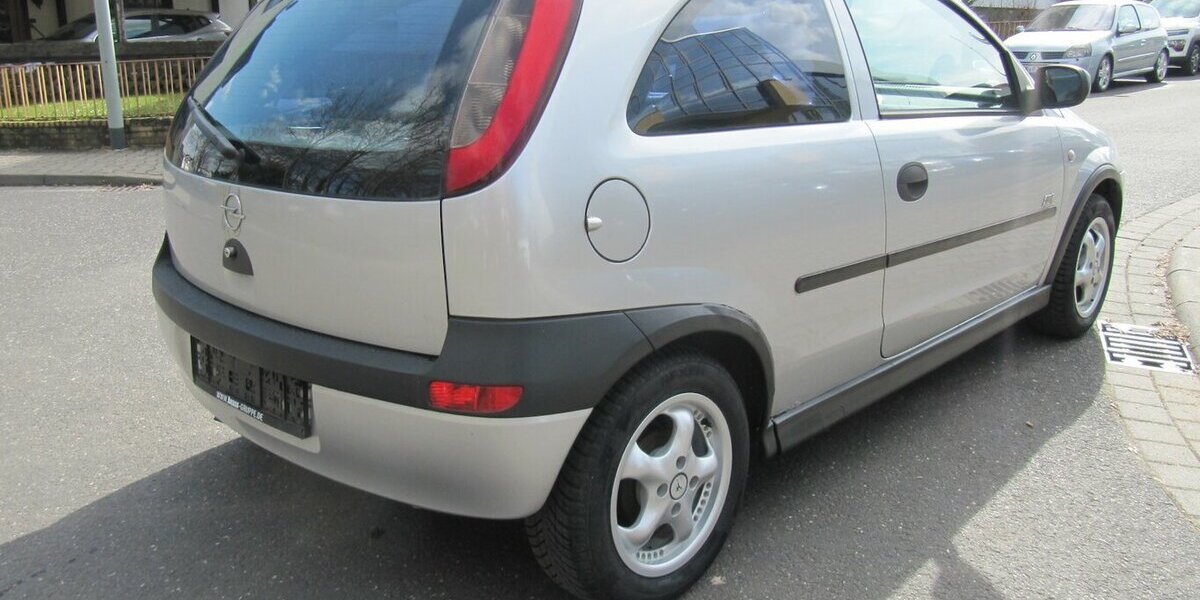 Opel Corsa Sport ++ TÜV 10.2027 ++ 220.321 km 995 &euro; Schwalbach/Taunus 65824