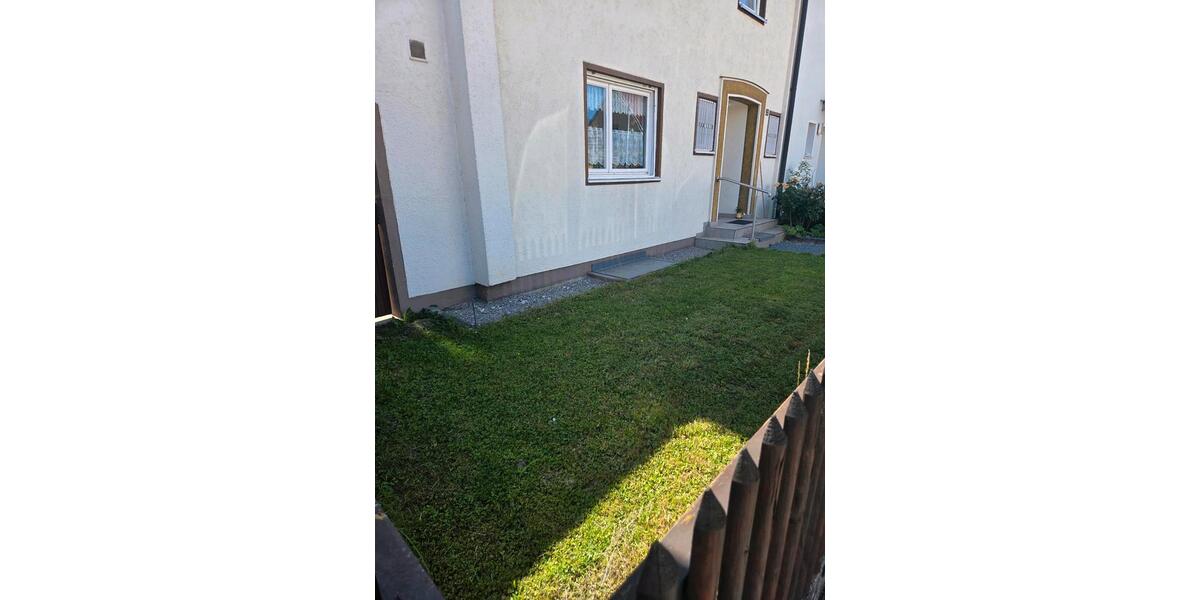 Reihenhaus Fürstenfeldbruck - 6 Zimmer, 160 m&sup2;, 880.000&euro; | Angebot:26904789