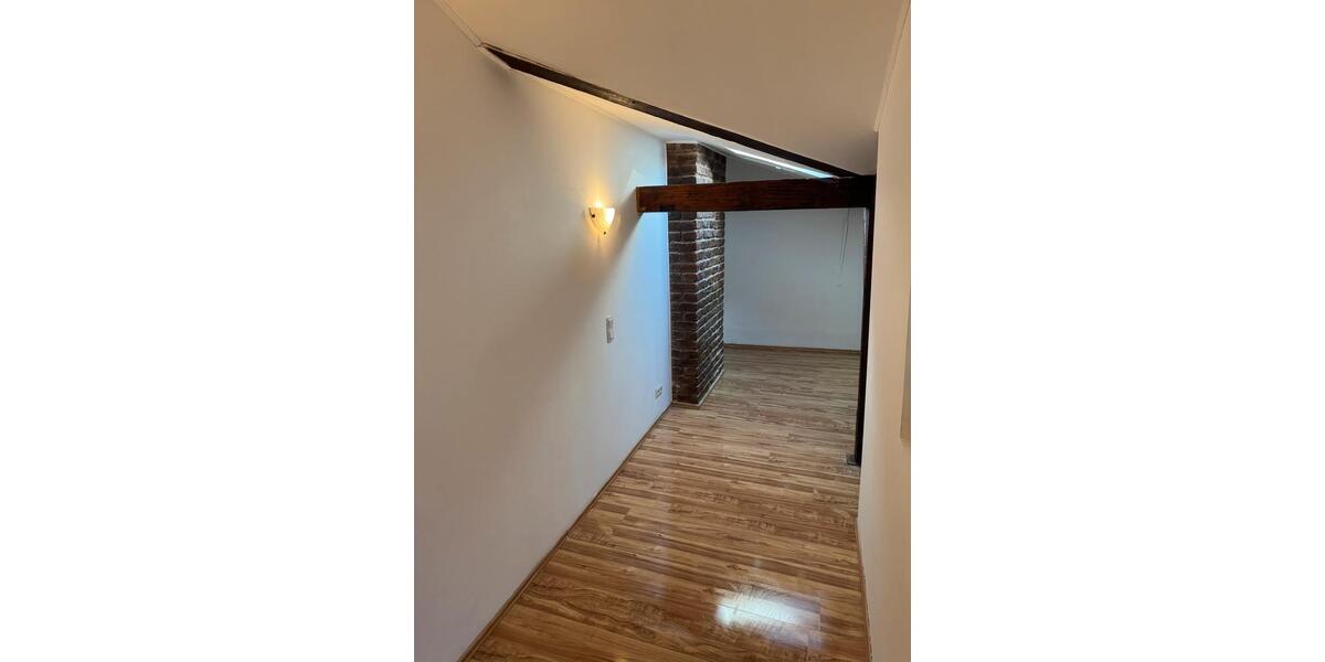 Etagenwohnung Mönchengladbach West - 5 Zimmer, 194 m&sup2;, 2.458&euro; | Angebot:25721927