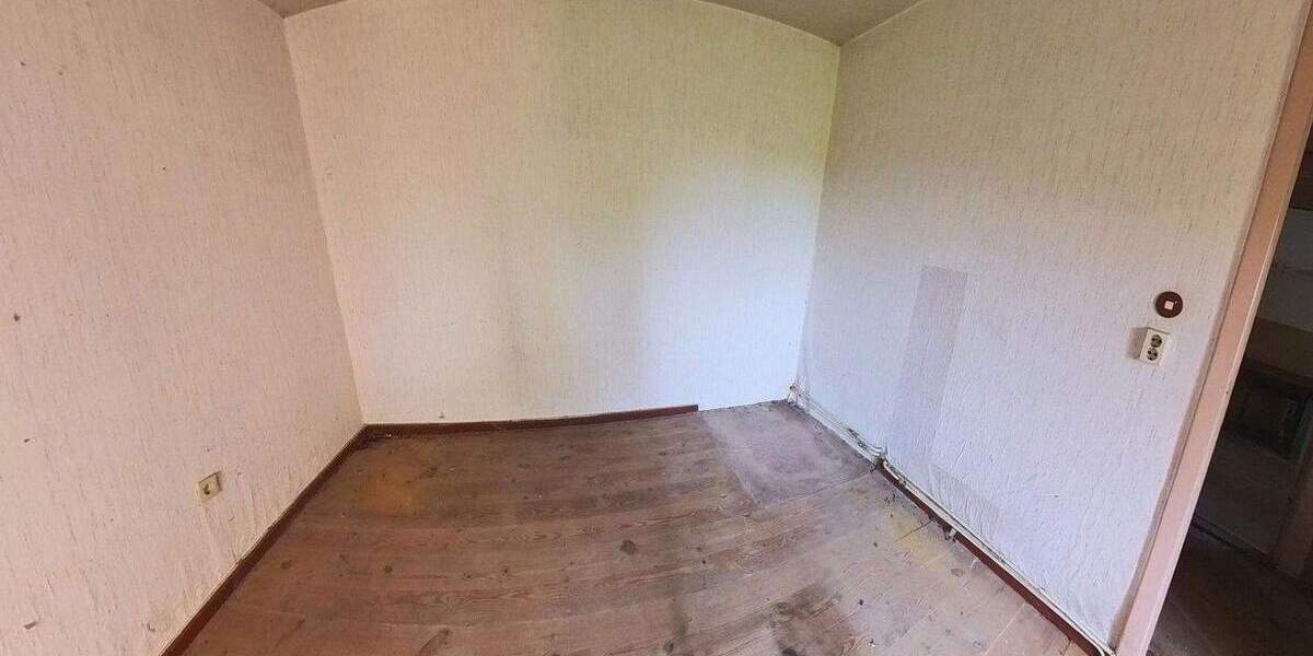 Doppelhaushälfte Priborn - 1 Zimmer, 164 m&sup2;, 35.000&euro; | Angebot:25659077