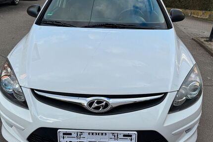 Hyundai i30 185.808 km 3.400 &euro; Stuttgart 70469