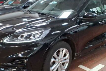 Ford Kuga 108.400 km 17.900 &euro; Unna 59423
