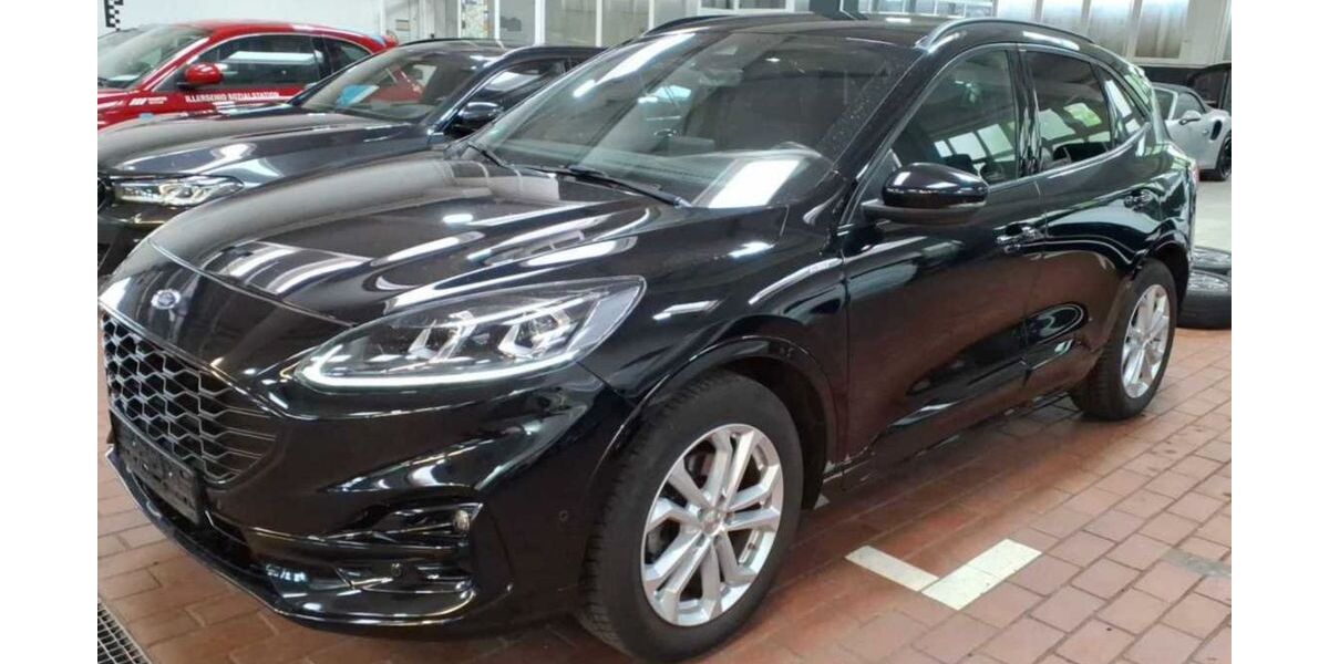 Ford Kuga 108.400 km 17.900 &euro; Unna 59423