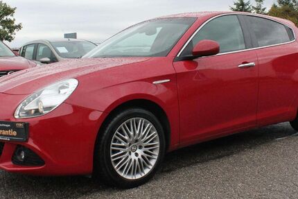 Alfa Romeo Giulietta 55.000 km 8.990 &euro; Holzkirchen bei München 83607