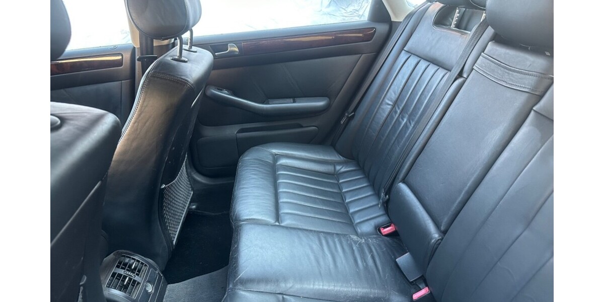 Audi A6 233.000 km 1.100 € Willanzheim 97348