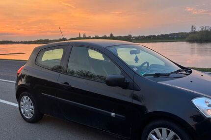 Renault Clio 350.000 km 2.500 &euro; Winsen (Luhe) 21423