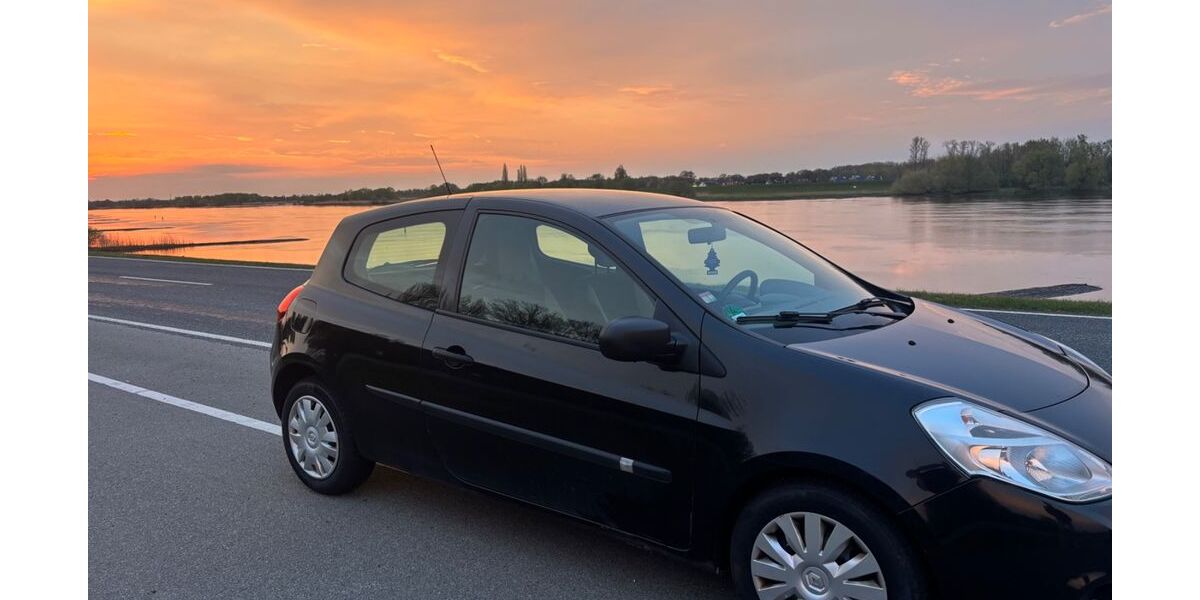 Renault Clio 350.000 km 2.500 &euro; Winsen (Luhe) 21423