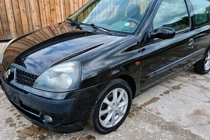 Renault Clio 178.000 km 550 &euro; Schöllnach 94508