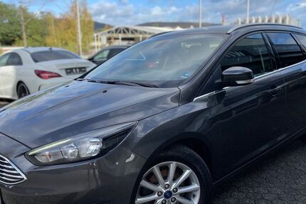 Ford Focus 182.000 km 7.390 &euro; Konz 54329