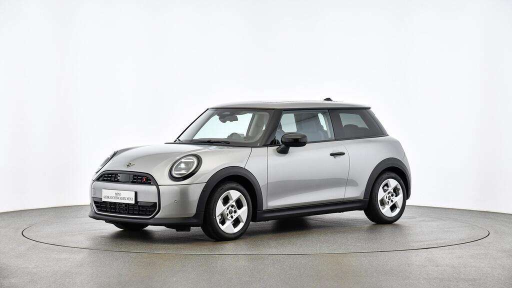 Mini Cooper S 4.913 km 28.635 &euro; München 80788