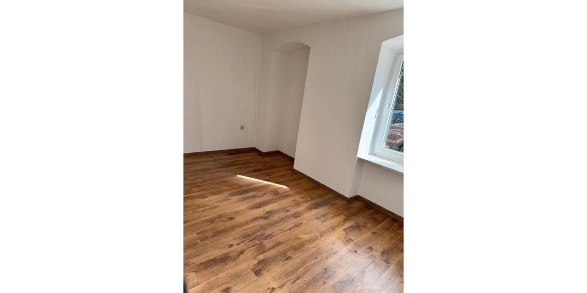Erdgeschoßwohnung Sehmatal - 2 Zimmer, 63 m&sup2;, 310&euro; | Angebot:25717828