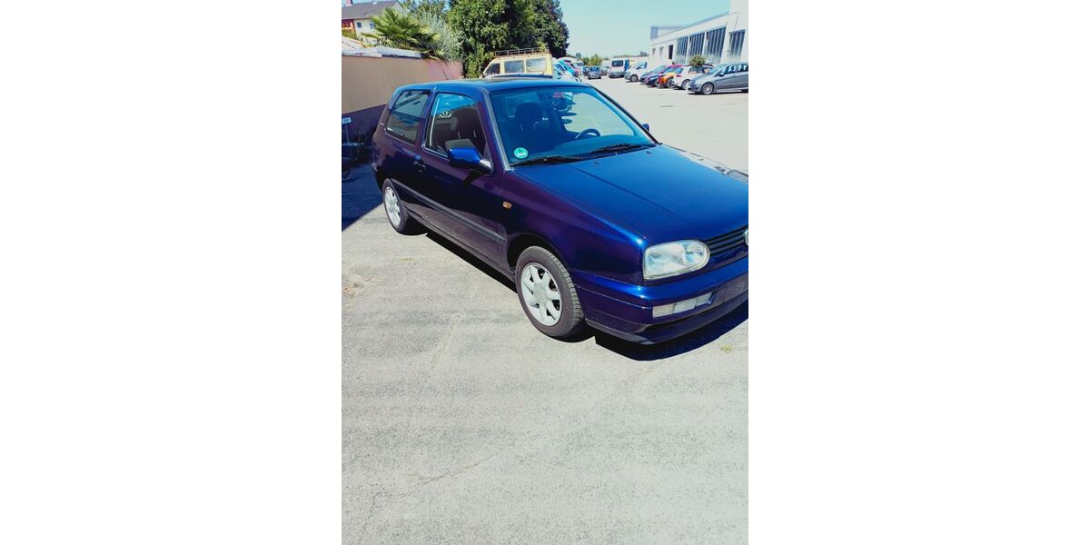 VW Golf 97.600 km 3.333 &euro; Grünstadt 67269