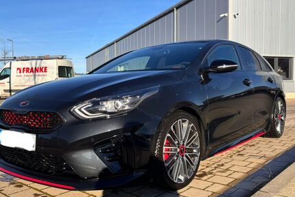 Kia pro ceed / ProCeed 95.000 km 16.999 &euro; Neuendettelsau 91564