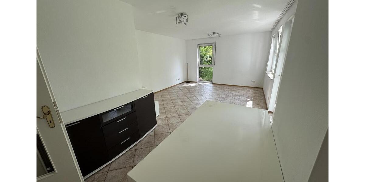 Etagenwohnung Unterföhring - 2 Zimmer, 65 m&sup2;, 1.600&euro; | Angebot:25415125