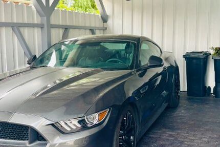 Ford Mustang 68.500 km 34.900 &euro; Marschacht 21436