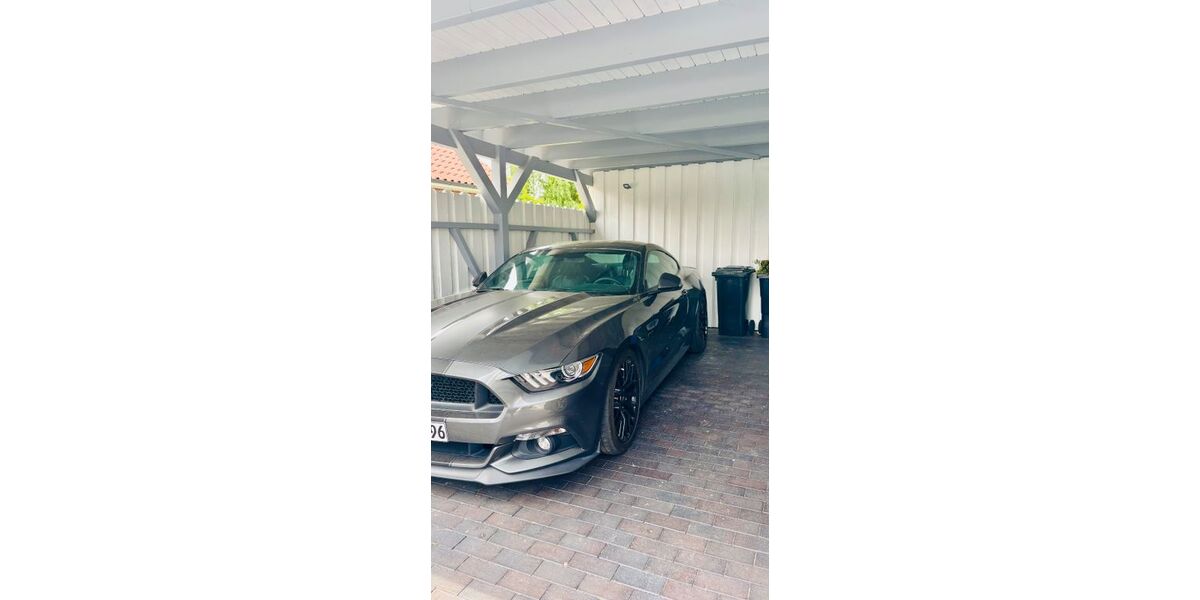 Ford Mustang 68.500 km 34.900 &euro; Marschacht 21436