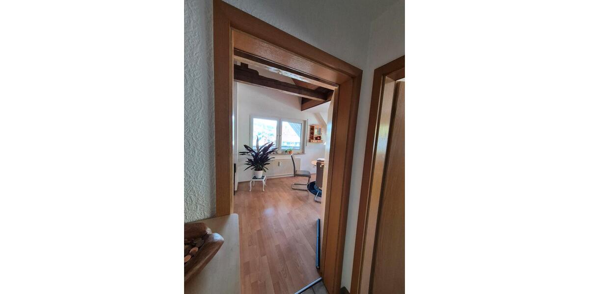 Dachgeschoßwohnung Bergneustadt - 1 Zimmer, 79 m&sup2;, 780&euro; | Angebot:26341687