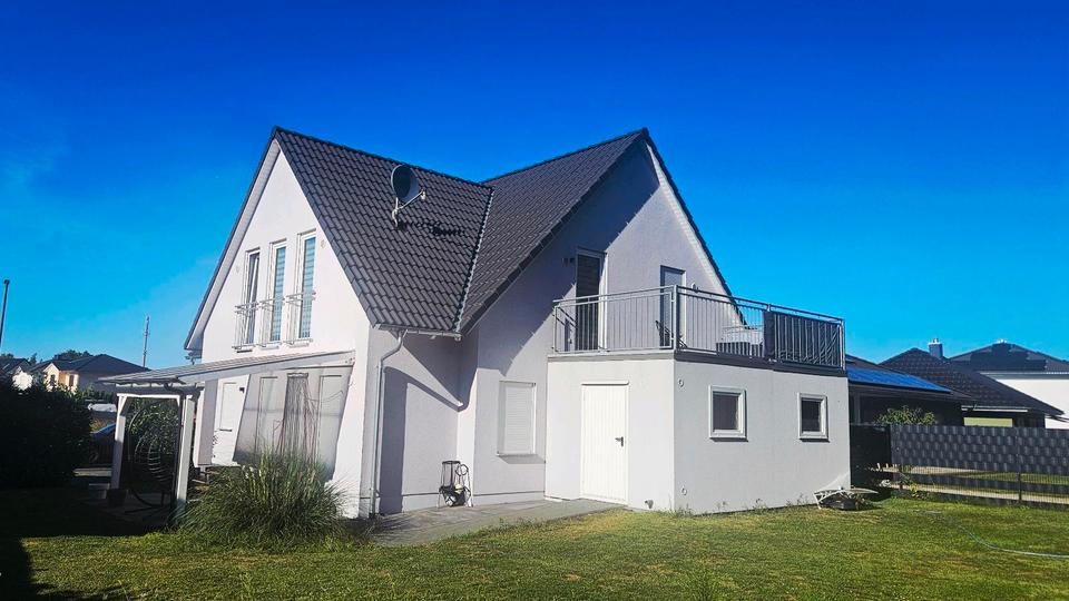 Dachgeschoßwohnung Jüterbog - 4 Zimmer, 84 m&sup2;, 1.399&euro; | Angebot:27623146