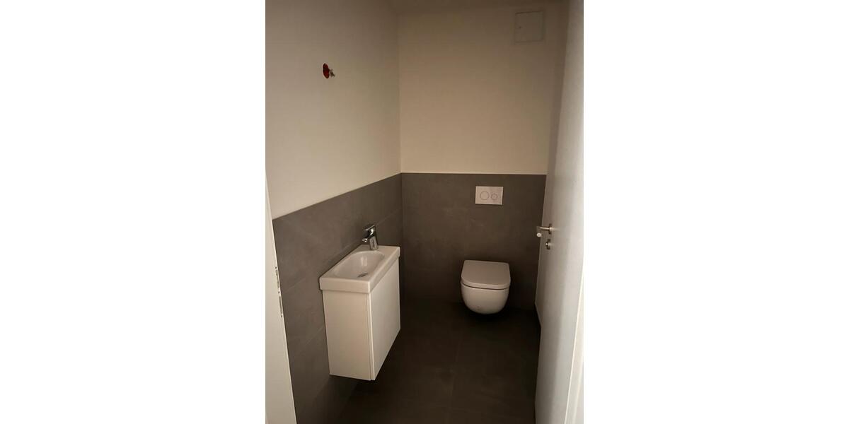 Erdgeschoßwohnung Lüneburg Ebensberg - 3 Zimmer, 104 m&sup2;, 1.966&euro; | Angebot:25638993