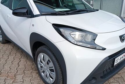 Toyota Aygo (X) 4.500 km 14.700 &euro; Frankenthal 67227