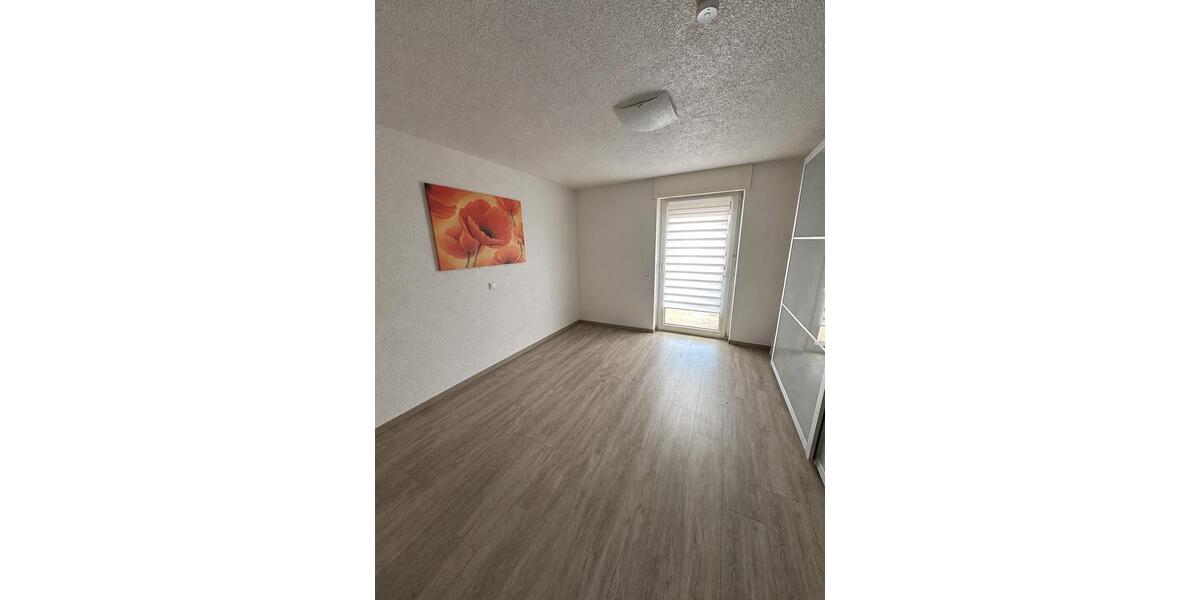 Mehrfamilienhaus, Wohnhaus Quierschied - 4 Zimmer, 160 m&sup2;, 350.000&euro; | Angebot:26338363