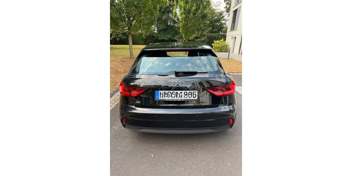 Audi A1 62.000 km 17.000 &euro; Bonn 53179