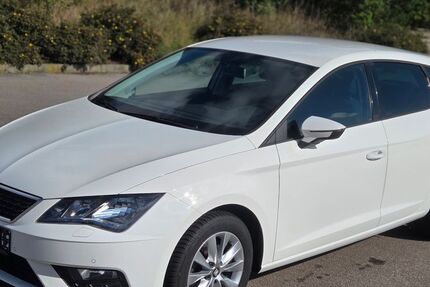 Seat Leon 79.500 km 12.300 € Schnaittenbach 92253