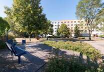 Wohnung zum Mieten in Hoyerswerda 330 € 52.08 m²