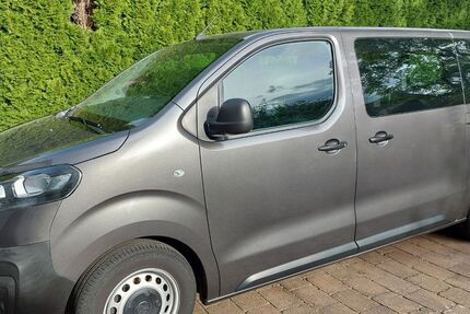 Opel Vivaro 74.800 km 22.800 &euro; Westerstetten 89198
