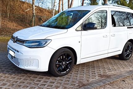 VW Caddy 33.000 km 37.890 &euro; Künzell 36093