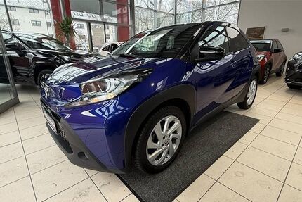 Toyota Aygo (X) 52.099 km 14.990 &euro; Berlin 13403