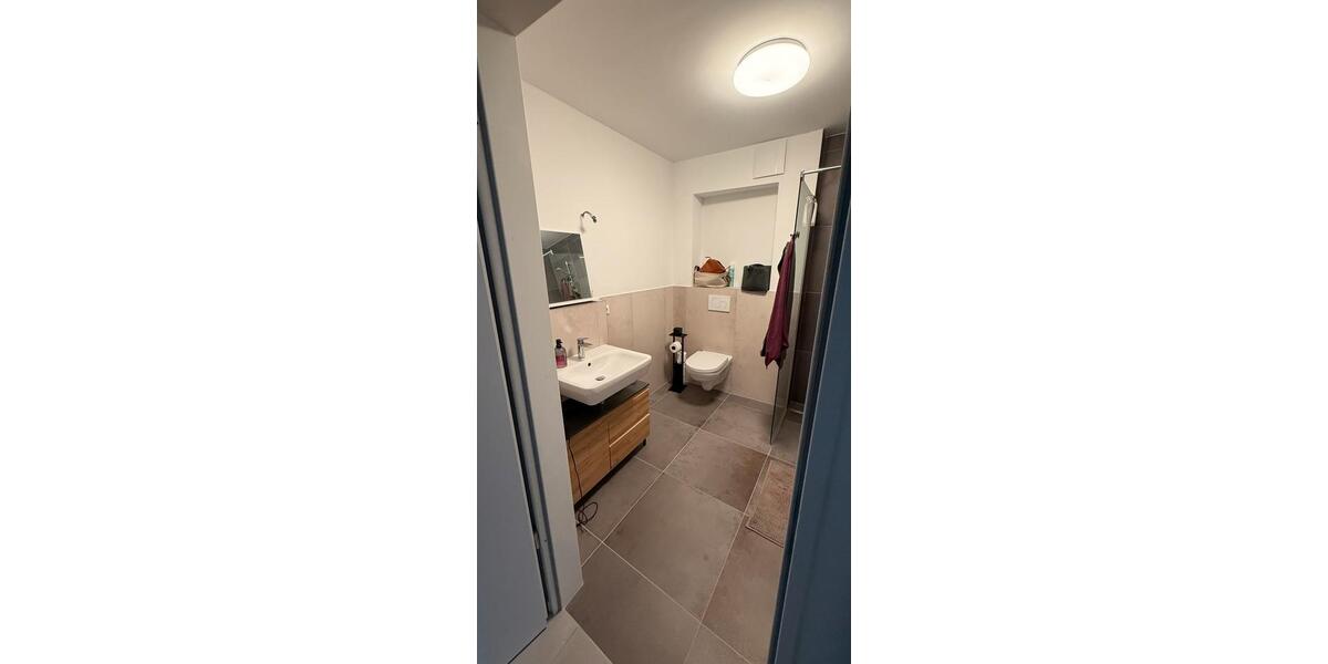 Dachgeschoßwohnung Kiel Südfriedhof - 2 Zimmer, 68 m&sup2;, 1.290&euro; | Angebot:25513158