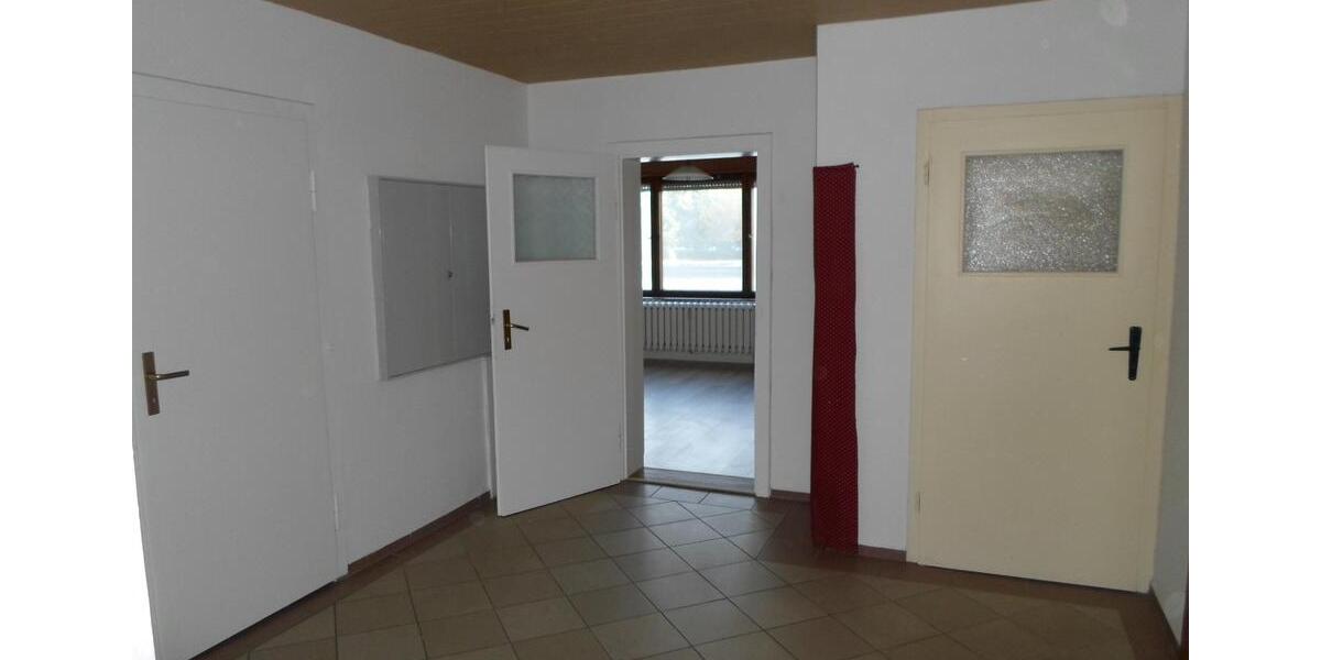 3 Raum Wohnung sowie Wohnküche 3 zimmer