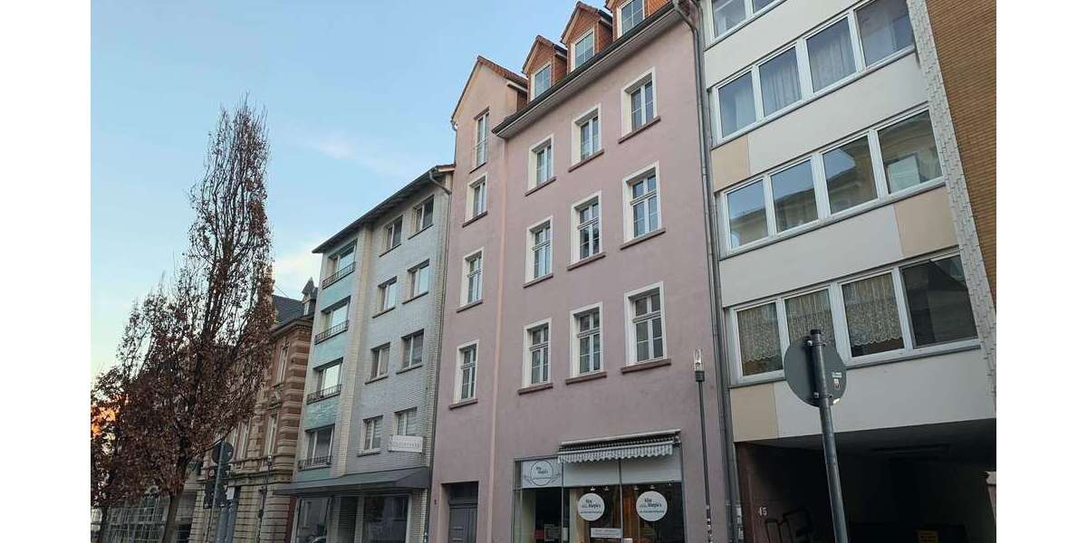 Einfamilienhaus Gießen - 30 Zimmer, 459 m&sup2;, 1.590.000&euro; | Angebot:25337593