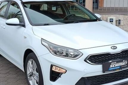 Kia ceed / Ceed 90.200 km 15.990 &euro; Höhenkirchen-Siegertsbrunn 85635