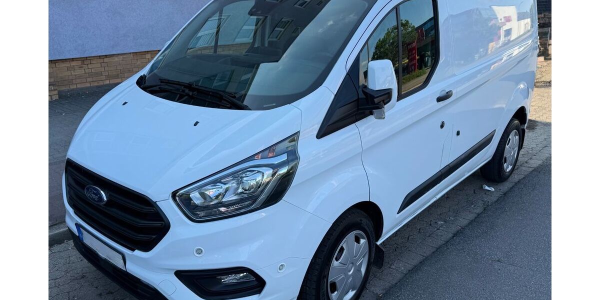 Ford Transit Custom 68.200 km 25.790 &euro; Peine 31226