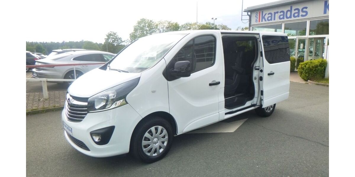 Opel Vivaro 74.978 km 21.900 &euro; Bayreuth 95448
