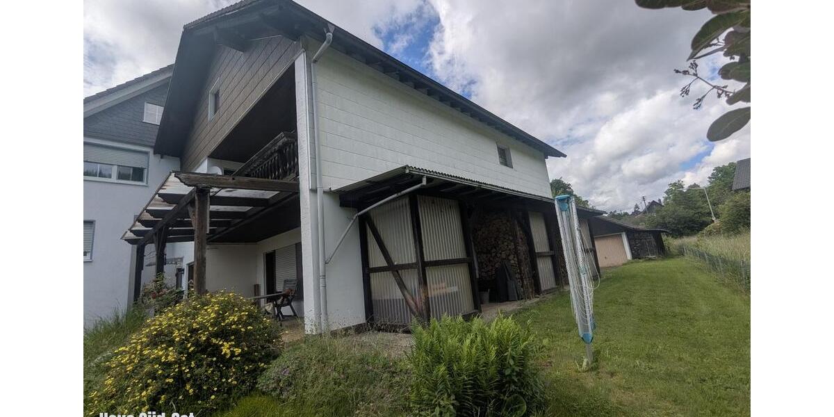 Einfamilienhaus Netphen - 2 Zimmer, 180 m&sup2;, 240.000&euro; | Angebot:26822015