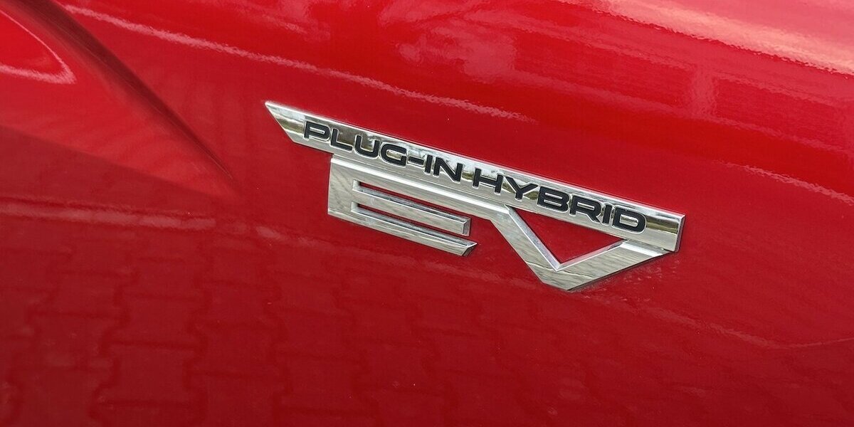 Mitsubishi Eclipse Cross Basis Hybrid 4WD 37.600 km 23.990 &euro; Donauwörth 86609