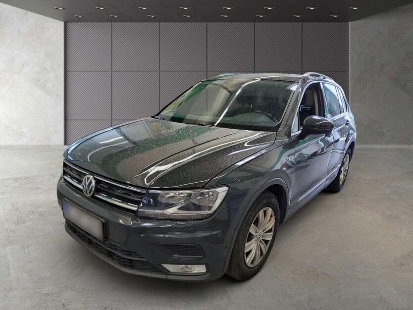 VW Tiguan 255.900 km 14.990 € Vechelde 38159