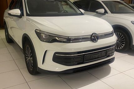 VW Tiguan 46.000 km 28.900 &euro; Donaueschingen 78166