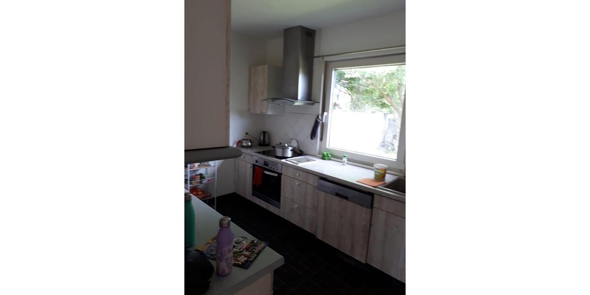 Erdgeschoßwohnung Burgdorf - 4 Zimmer, 105 m&sup2;, 1.300&euro; | Angebot:25539292