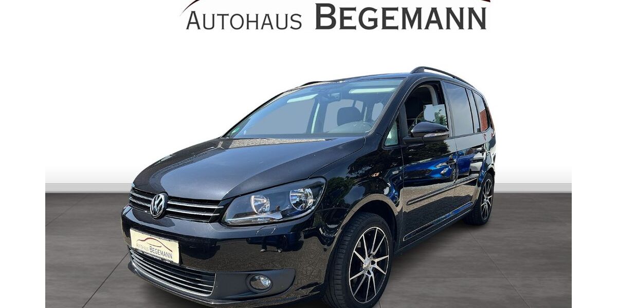 VW Touran 131.634 km 8.900 &euro; Bad Salzuflen 32108