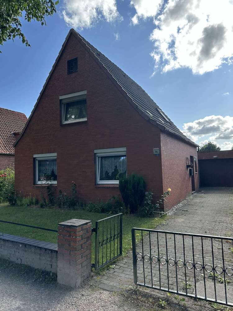Haus zum Kaufen in Rendsburg 129.000 € 85 m²