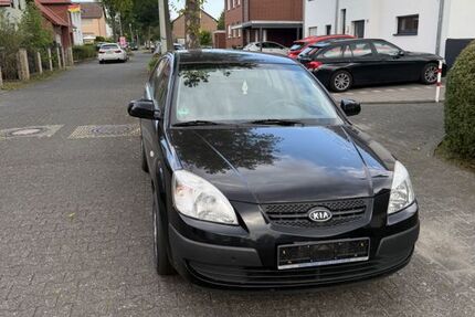 Kia Rio 168.000 km 1.400 &euro; Paderborn 33104