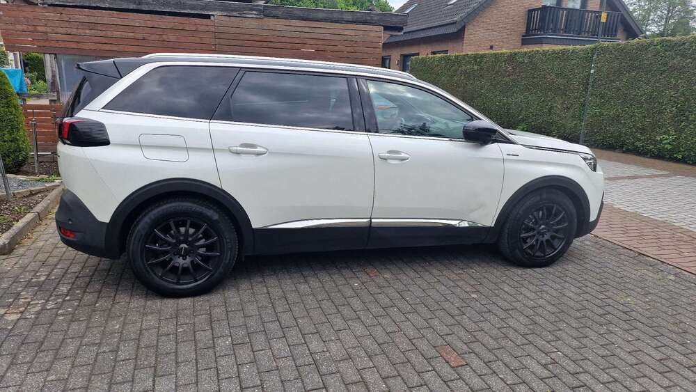 Peugeot 5008 130.000 km 17.300 &euro; Aachen, Stadt 52072