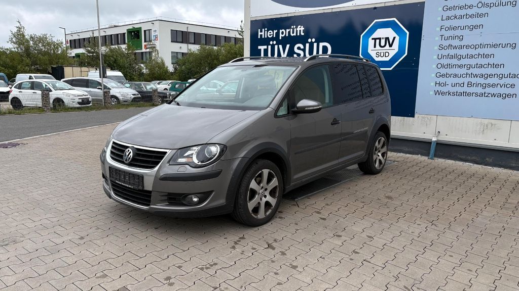 VW Touran 204.400 km 4.400 &euro; Heßdorf 91093