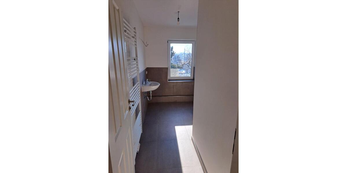 Dachgeschoßwohnung Magdeburg Beyendorf-Sohlen - 3.5 Zimmer, 76 m&sup2;, 684&euro; | Angebot:25404735